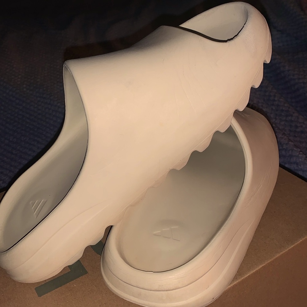 Men’s adidas Yeezy slides